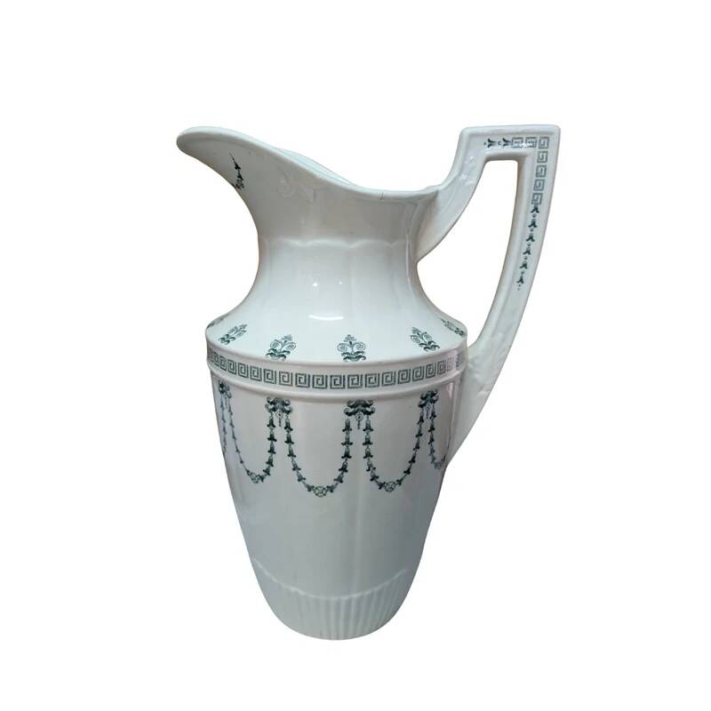Opaque porcelain water jug from Gien: Terre de Fer Marie-Louise
