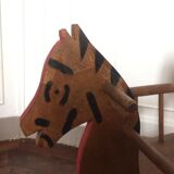 Cheval à bascule en bois vers 1950