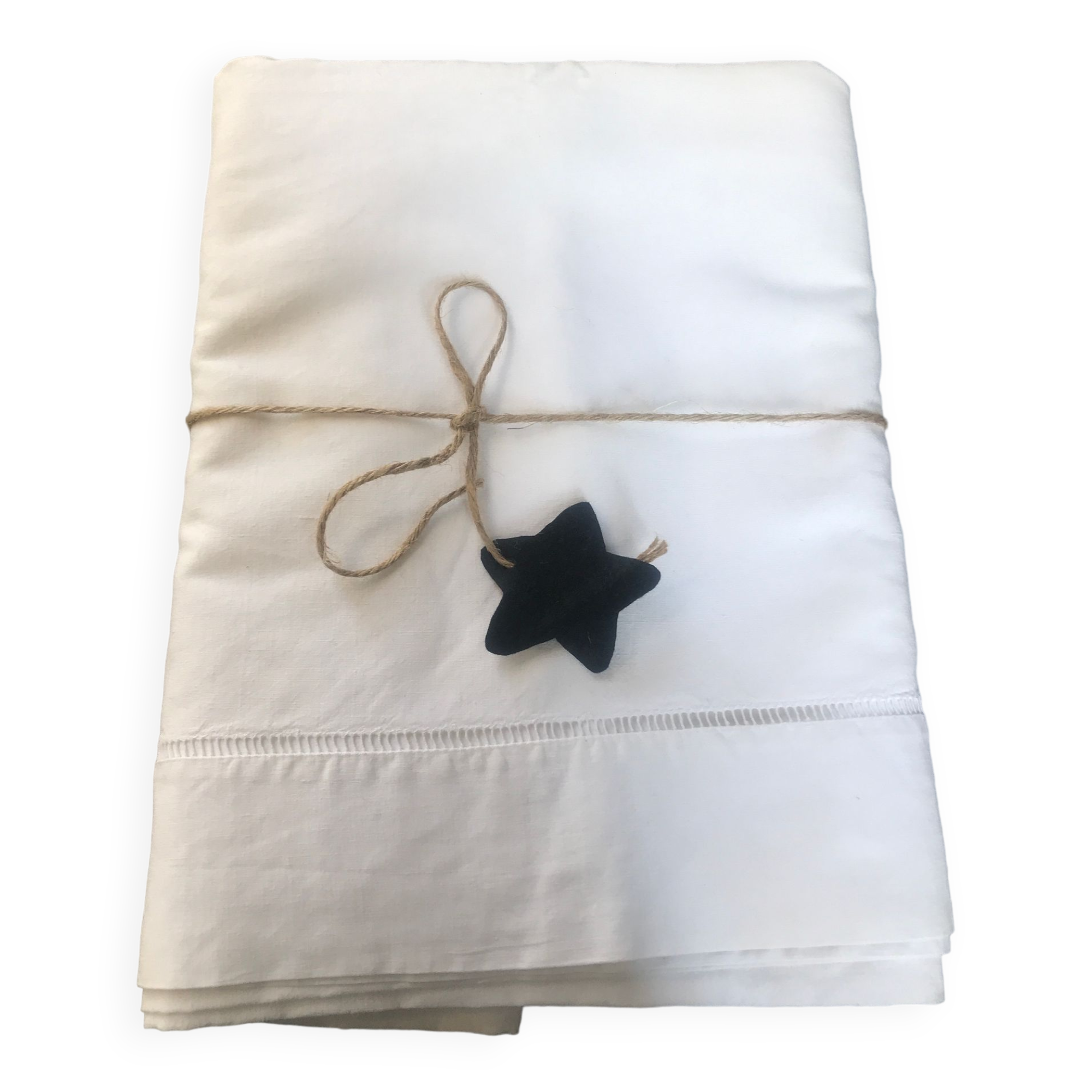 Old towel embroidery carnation