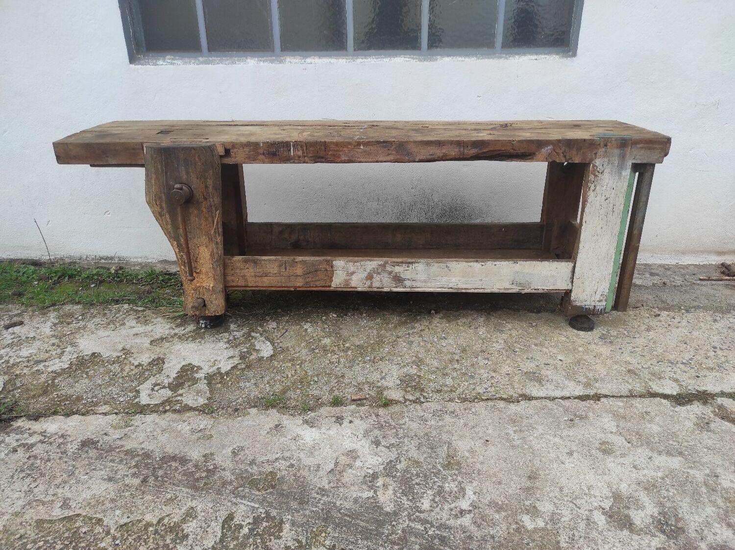 Old carpenter's workbench 2m40 in beech