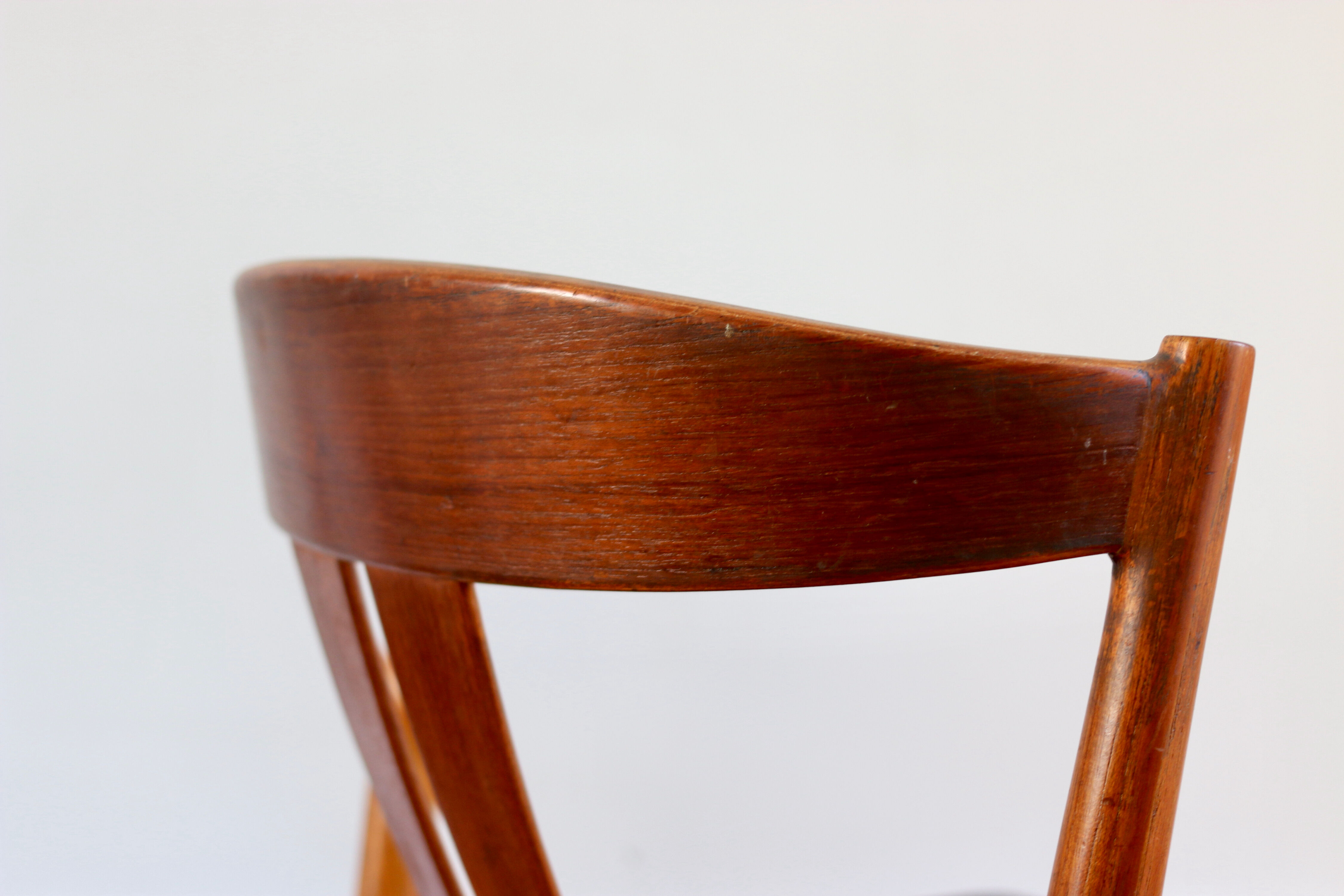 Series of 4 vintage Scandinavian teak chairs, 1960