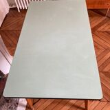 Scandinavian style table in wood & formica