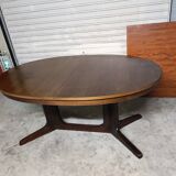 Baumann vintage oval table