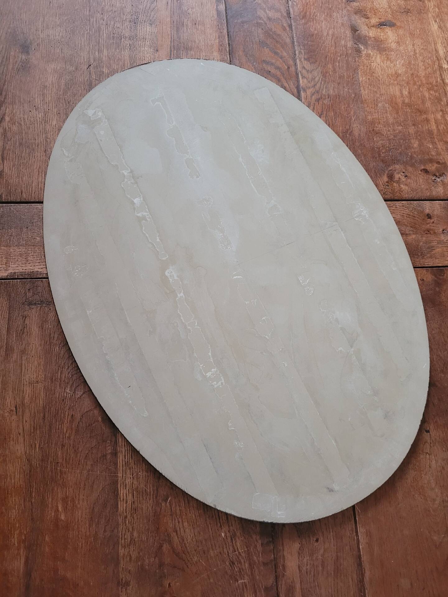 Miroir ovale biseauté à poser