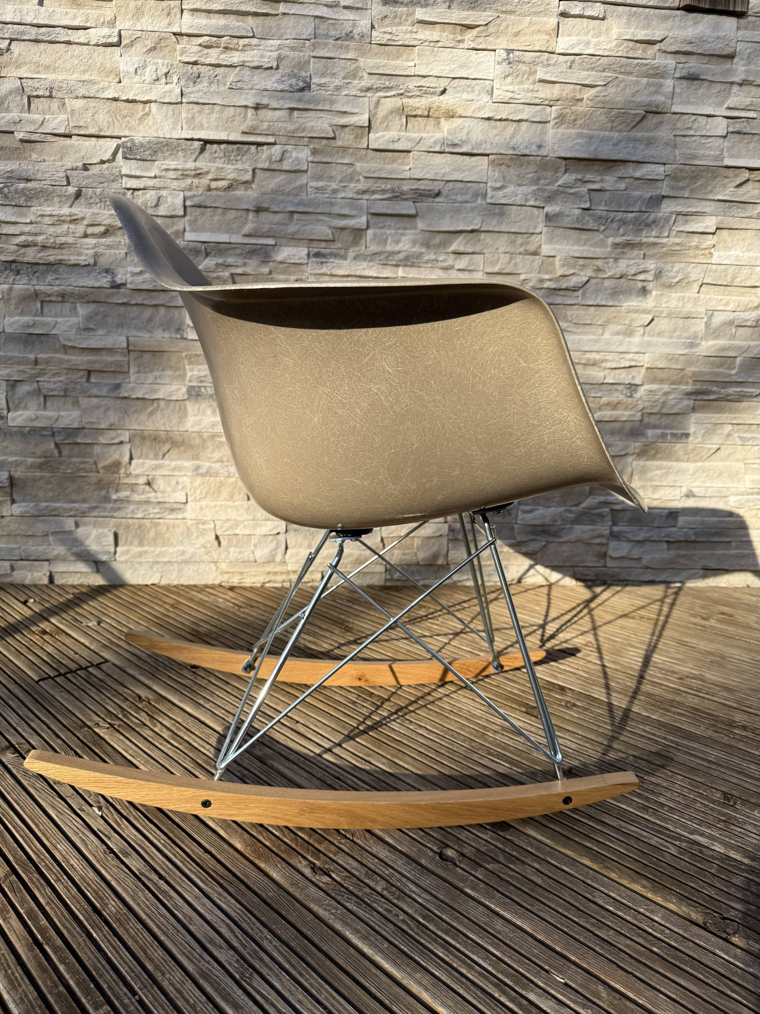 Rar herman miller hide gray charles ray eames 60s design us no vitra