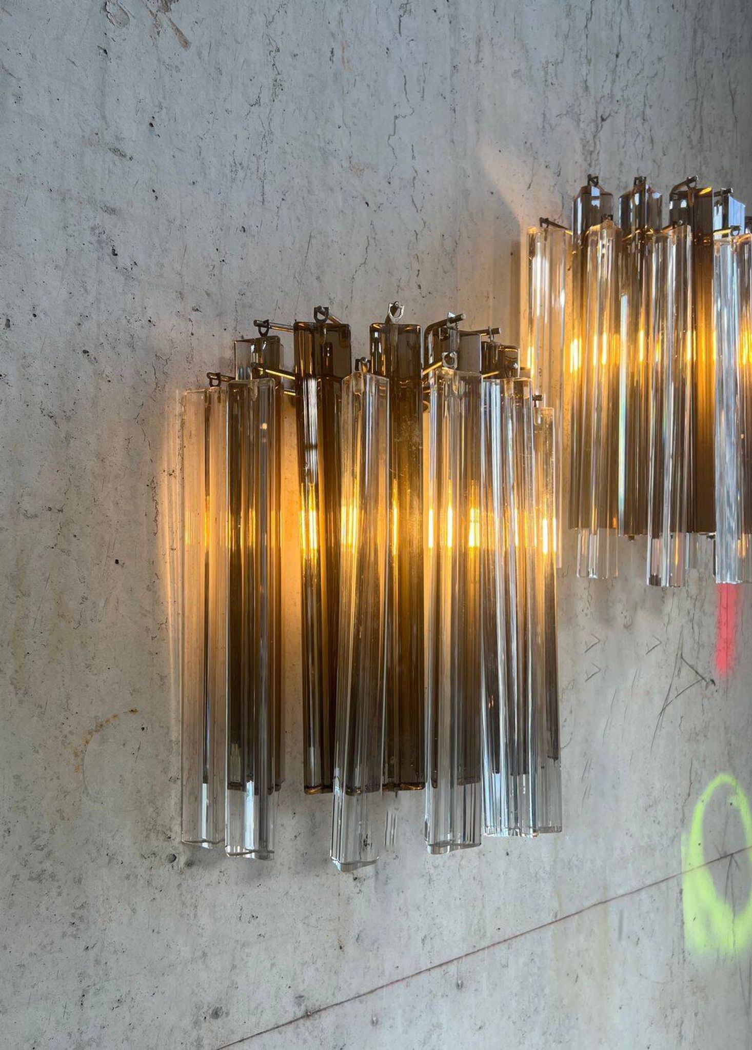 Italian Glass Wall Sconces: A Symphony of Light and Sophistication