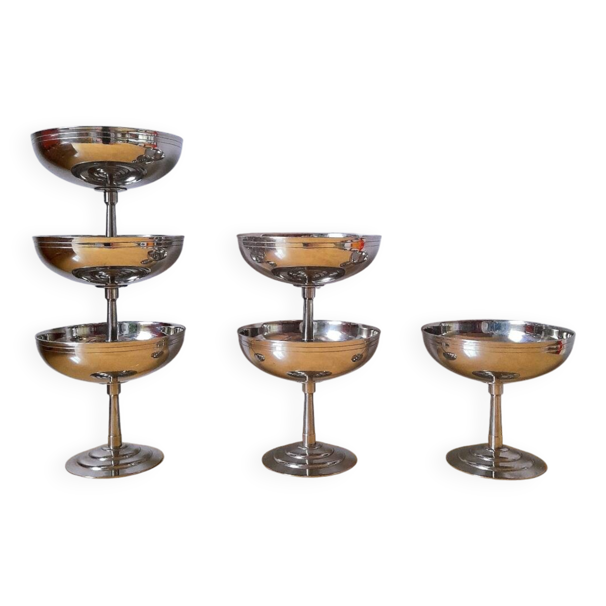 L'étang Remy stainless steel ice cream/dessert cups.