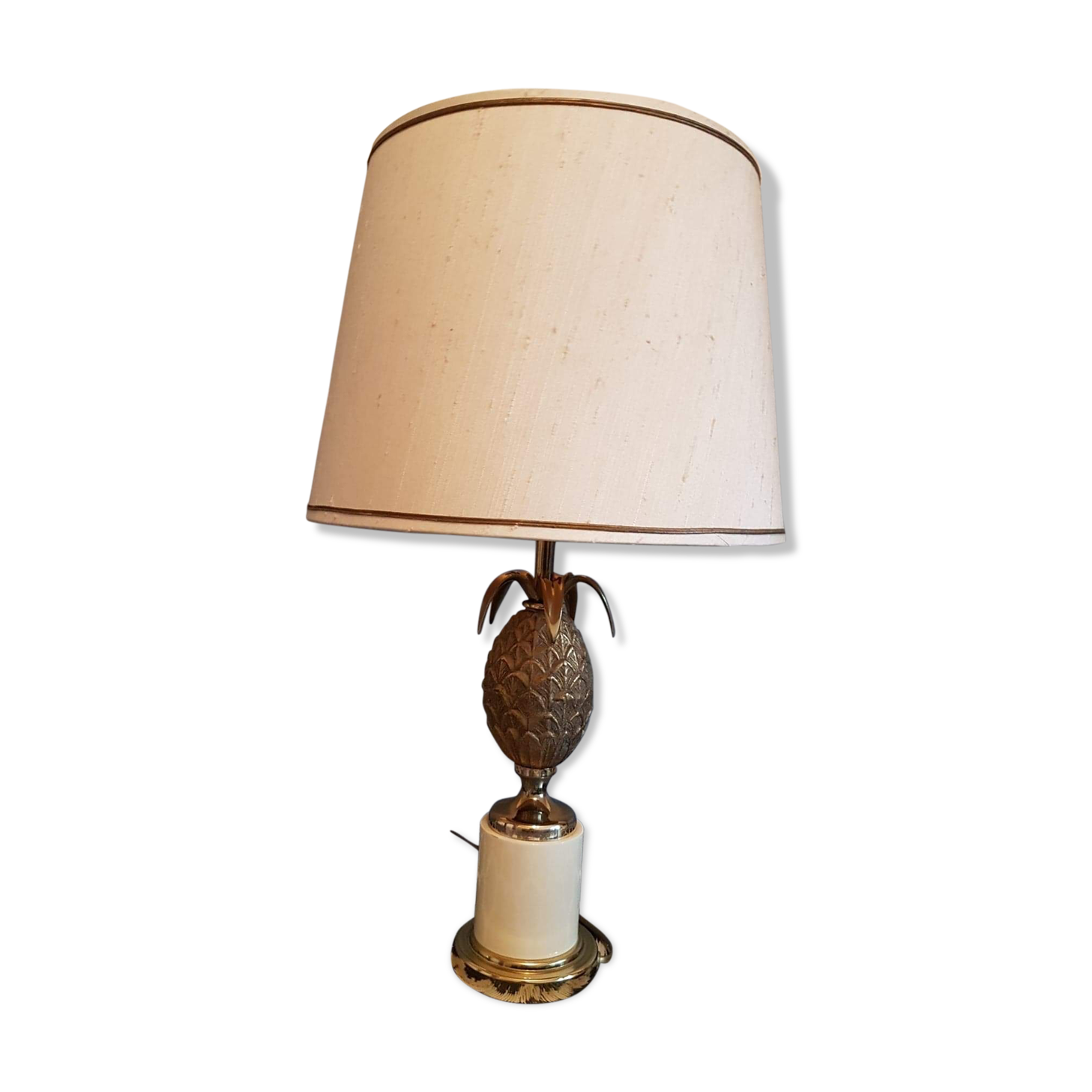 1970s old brass pineapple and gold metal lamp