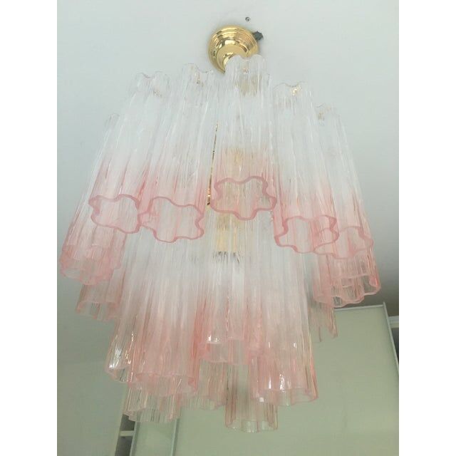 Paire of chandeliers en verre de Murano