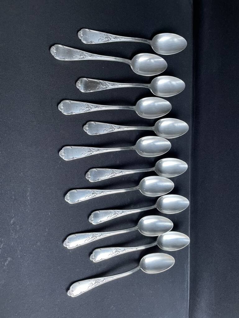 12 Small spoons – Silver plated