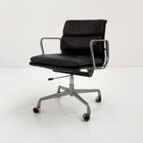 Soft Pad EA217 office chair by C. & R. Eames for Herman Miller, 1970
