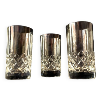 Set of 3 cross-cut crystal liqueur glasses