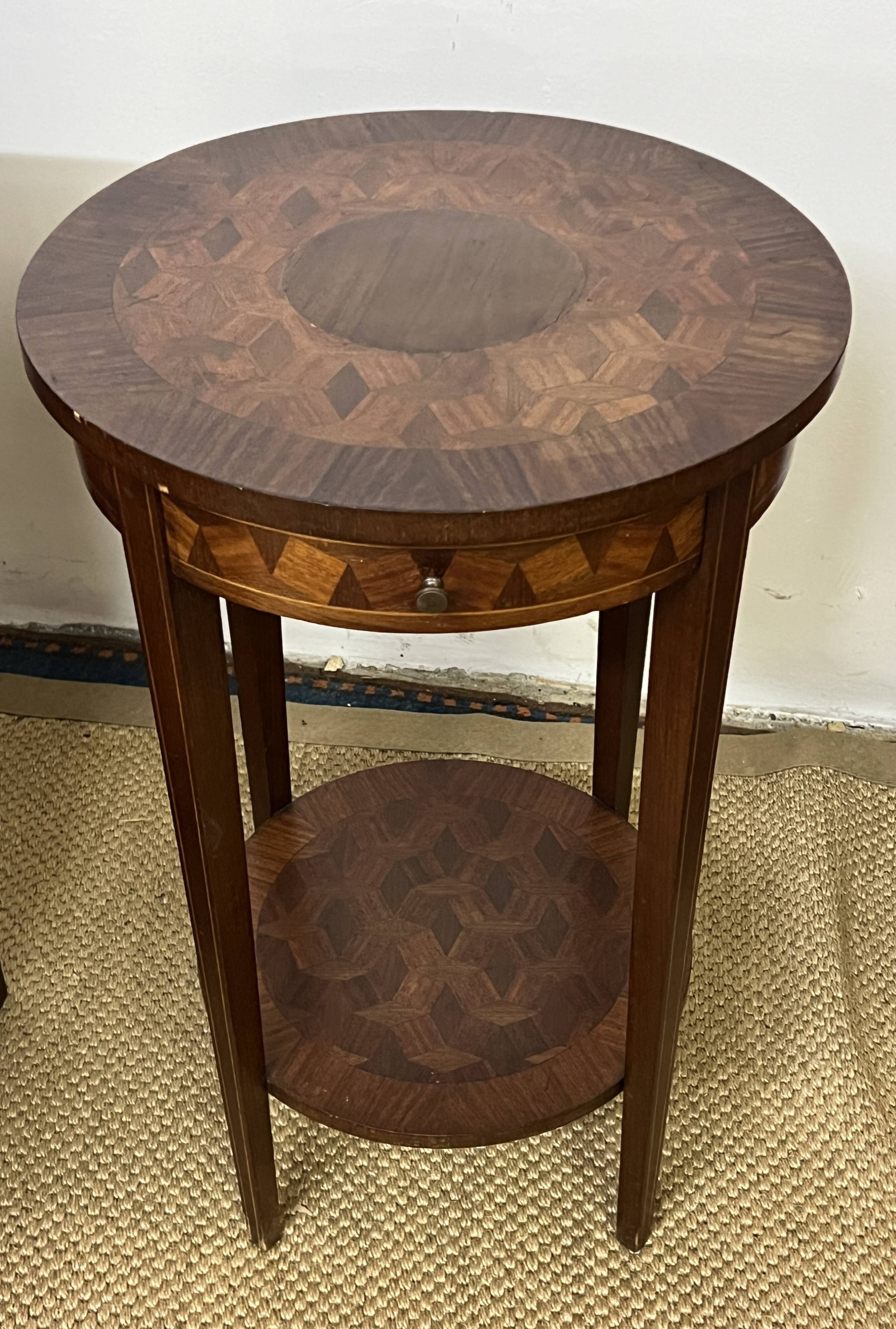 Pedestal table / Round seat in wood marquetry