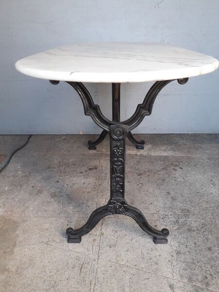 Bistro table, period art deco 1930
