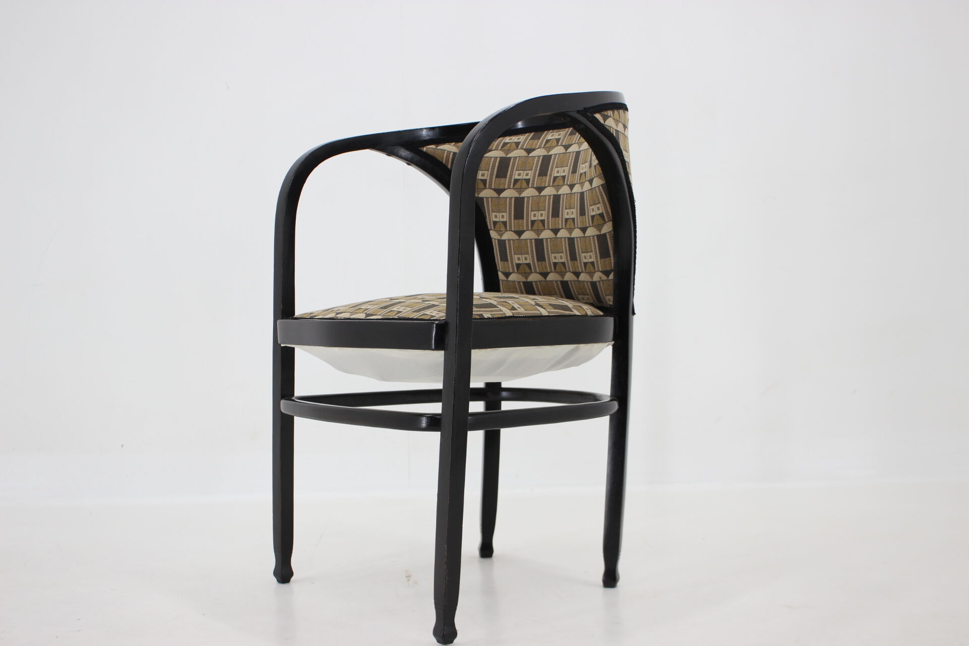 Armchair No.6517 for Thonet, Austria