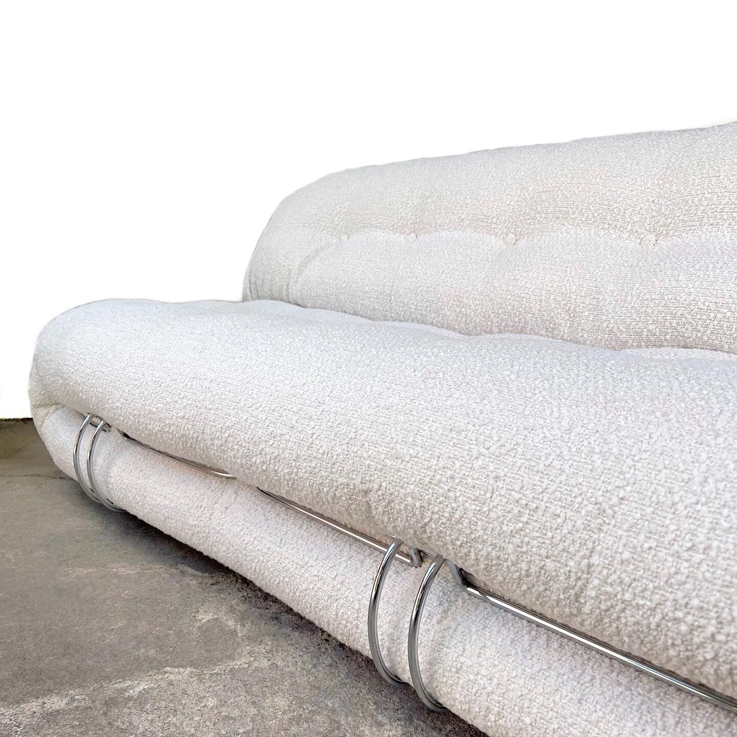 "Soriana" 4-seater sofa by Afra & Tobia Scarpa, 1970.