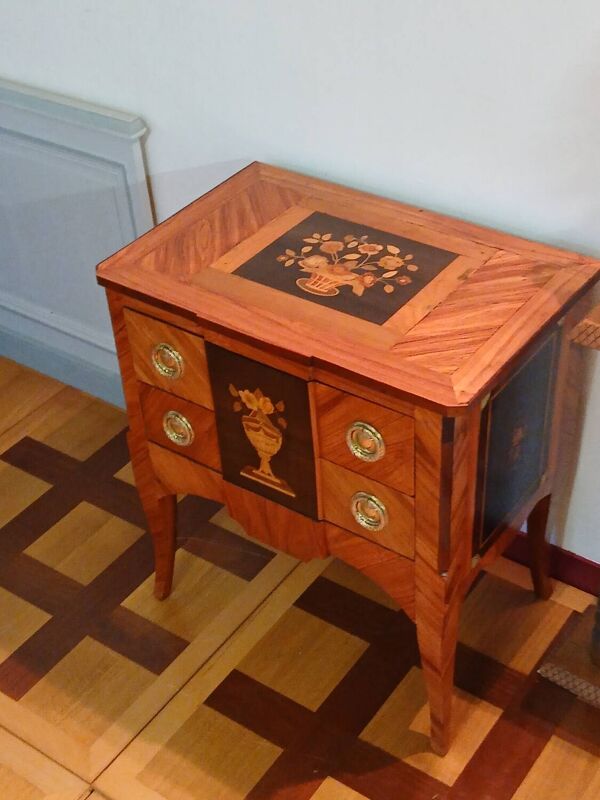 Commode de Maîtrise XVIIIe - Marqueterie de Fleurs - Style Transition