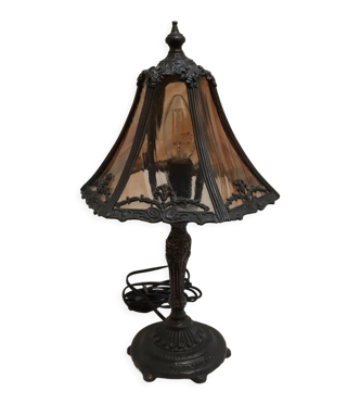 Ancienne lampe en plomb