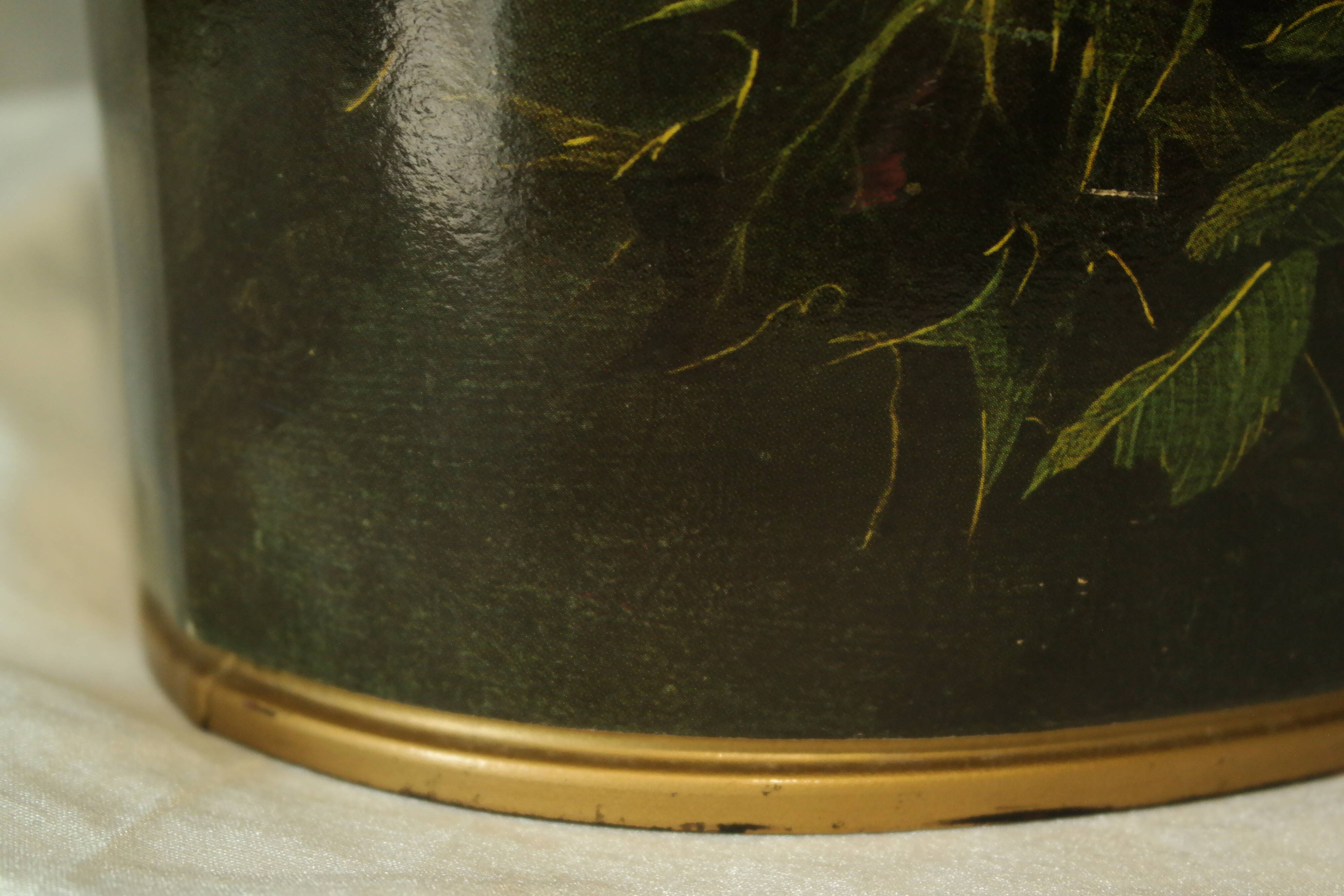 Vintage silkscreened sheet metal paper basket Napoleon III style