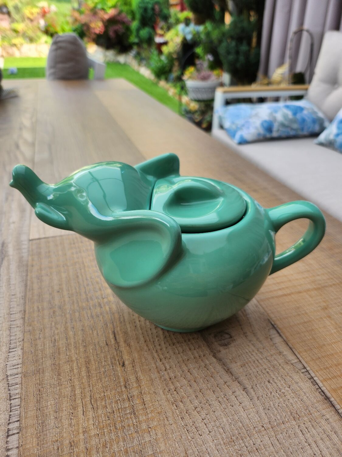 Elephant teapot