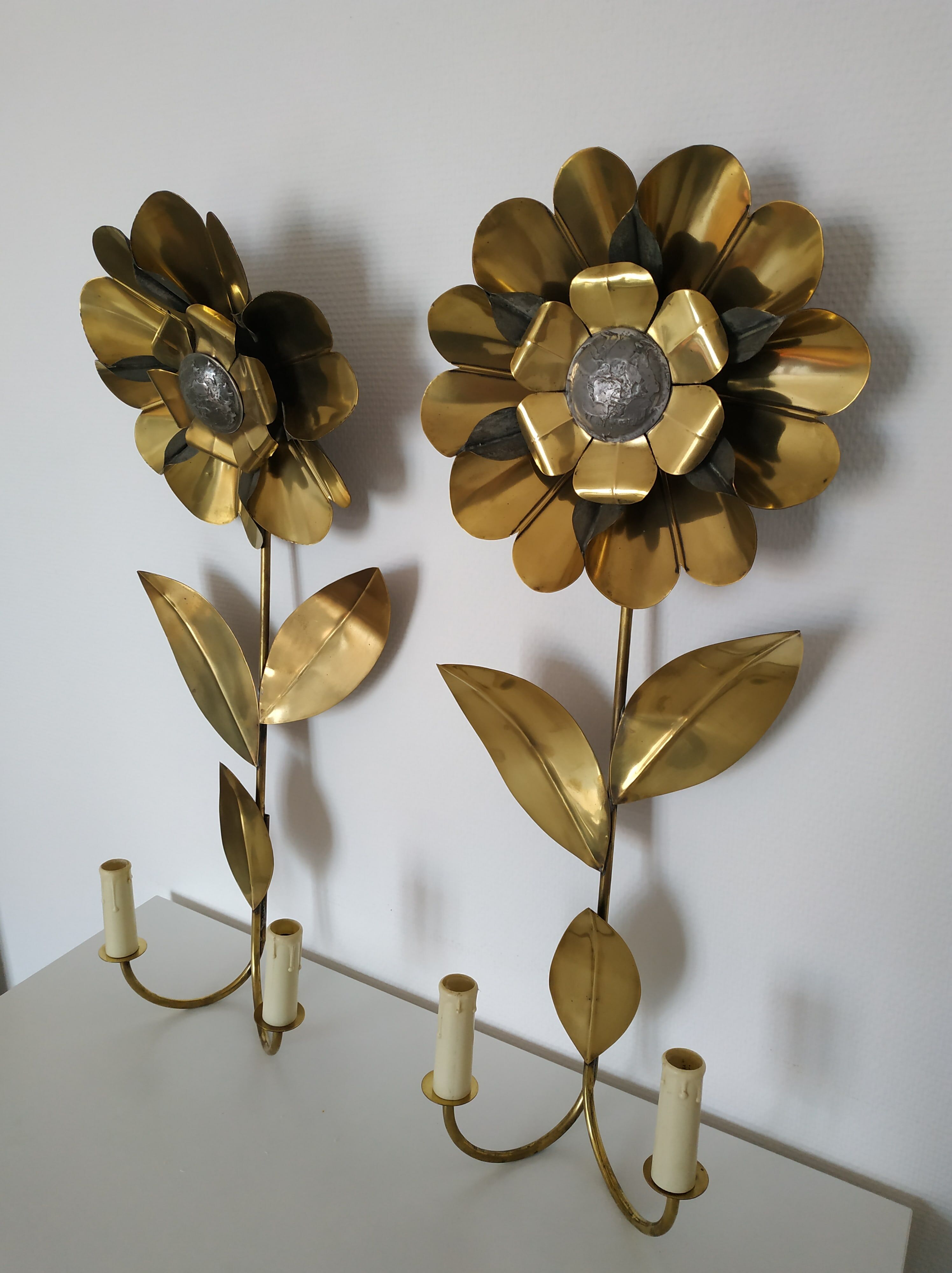 Pair of wall light 70s flower