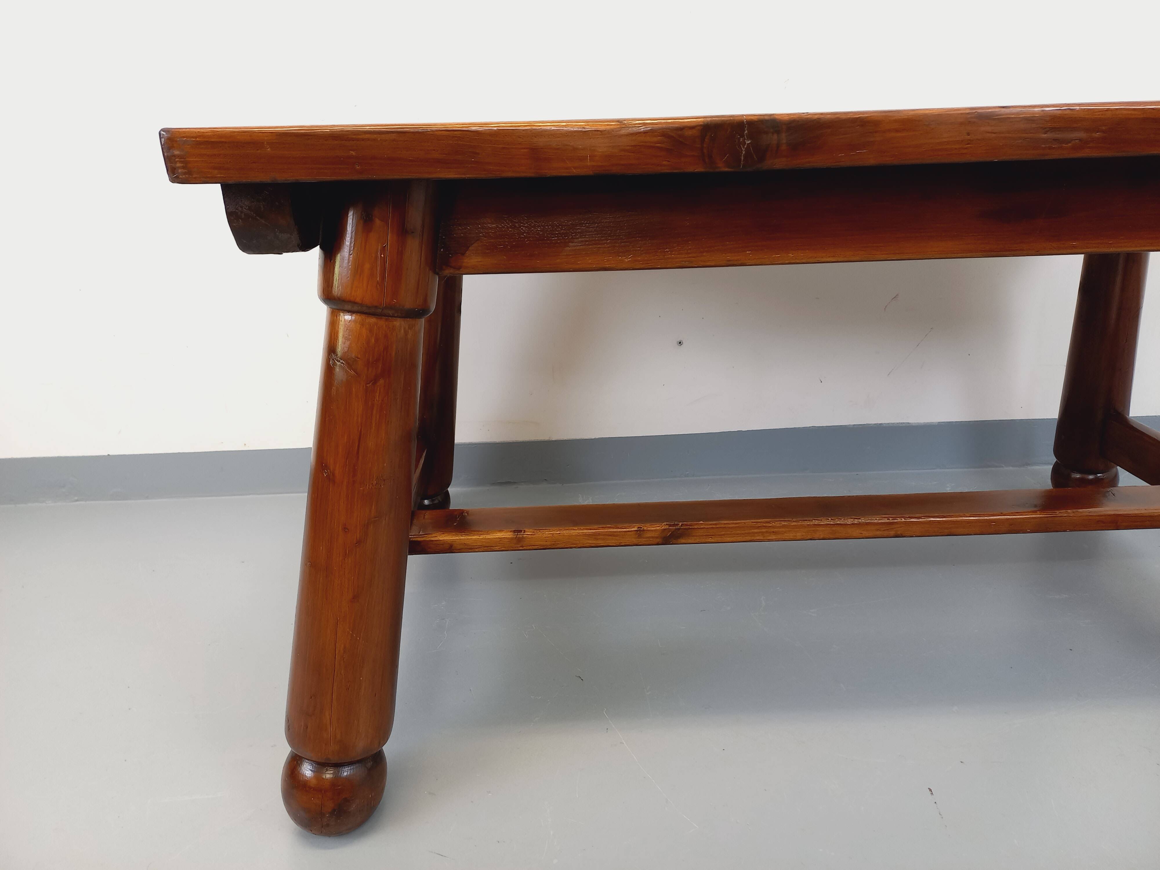 Brutalist rectangular dining table by Georges Robert in pine wood.