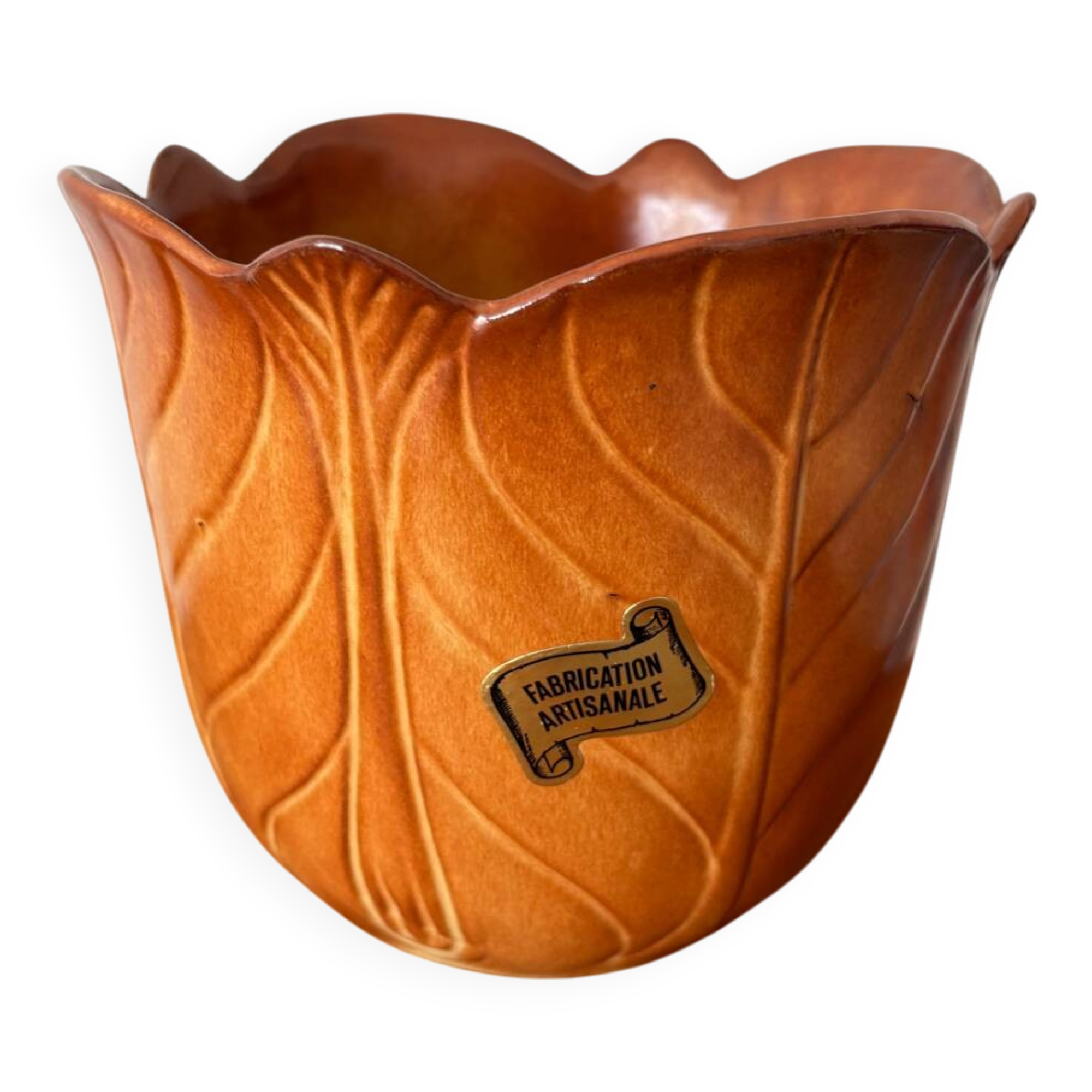 Cache-pot artisanal vintage en céramique formant une fleur