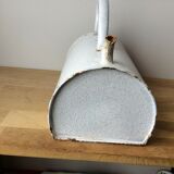 Wall enema broc in white and speckled gray enamelled sheet metal