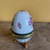 Porcelain egg