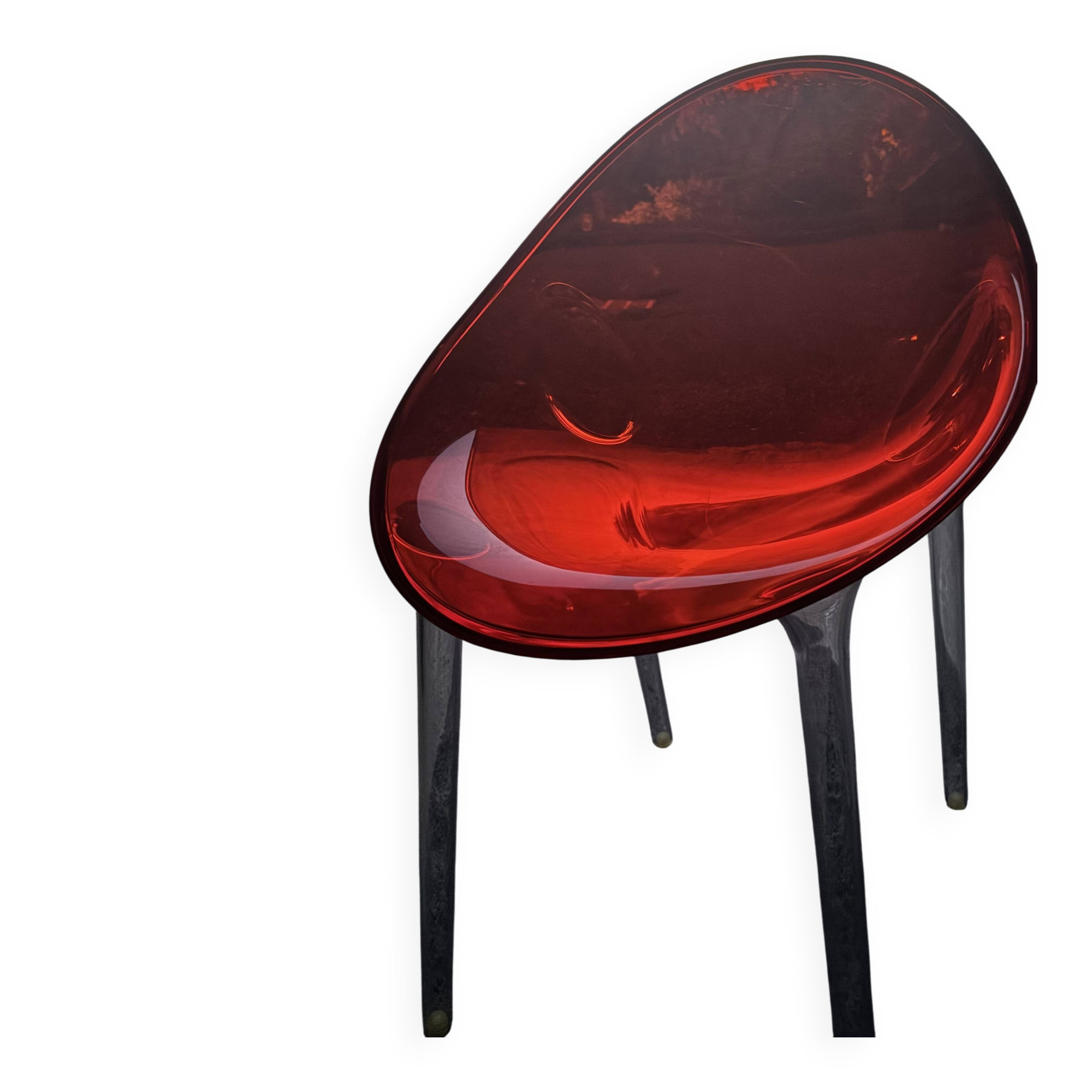 Chaise design Kartell "Mr. Impossible" - Philippe Starck et Eugeni Quitllet