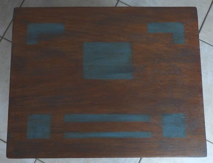 Table basse ou bout de canapé en bois