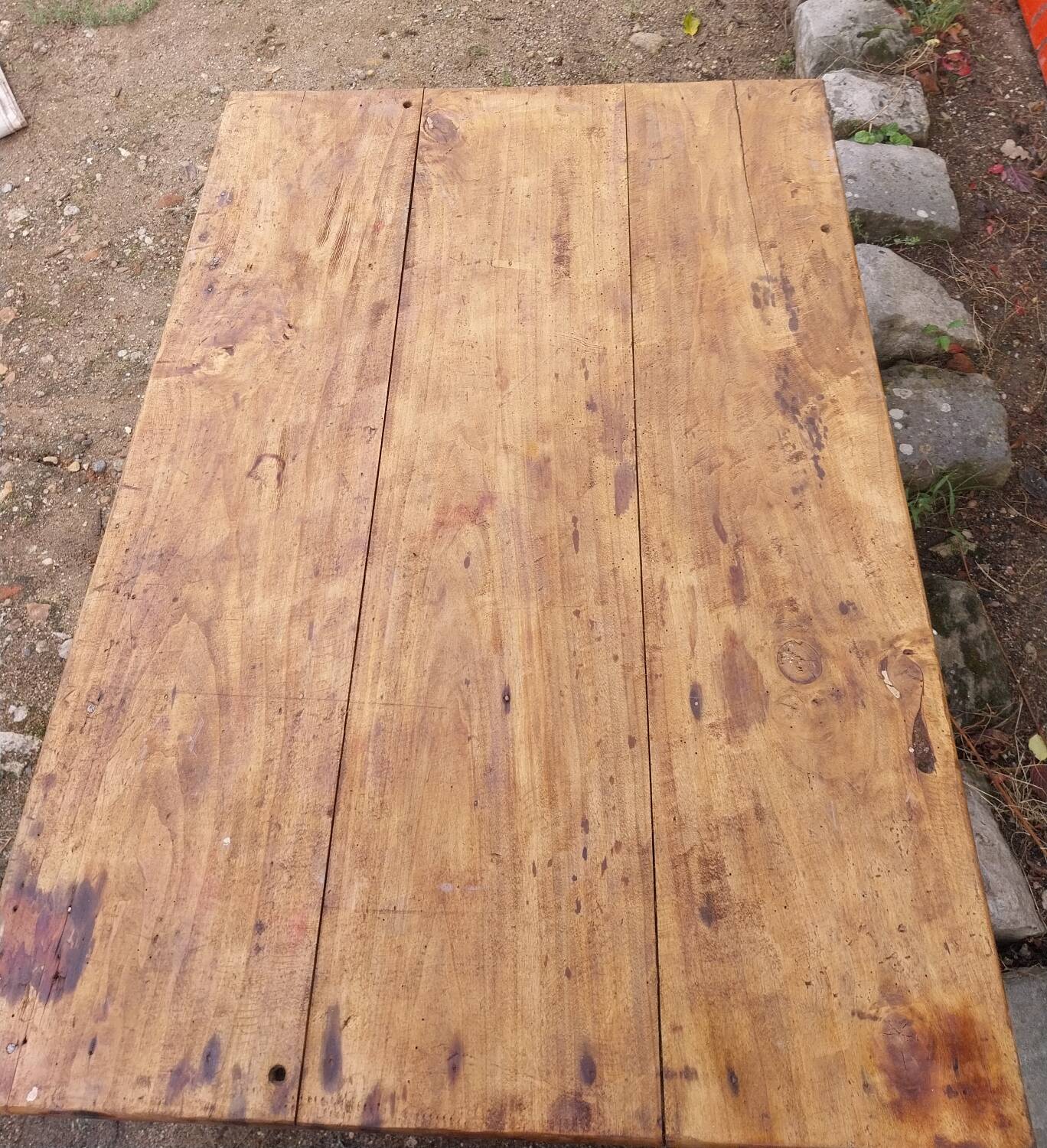 Antique wooden coffee table with 5 drawers