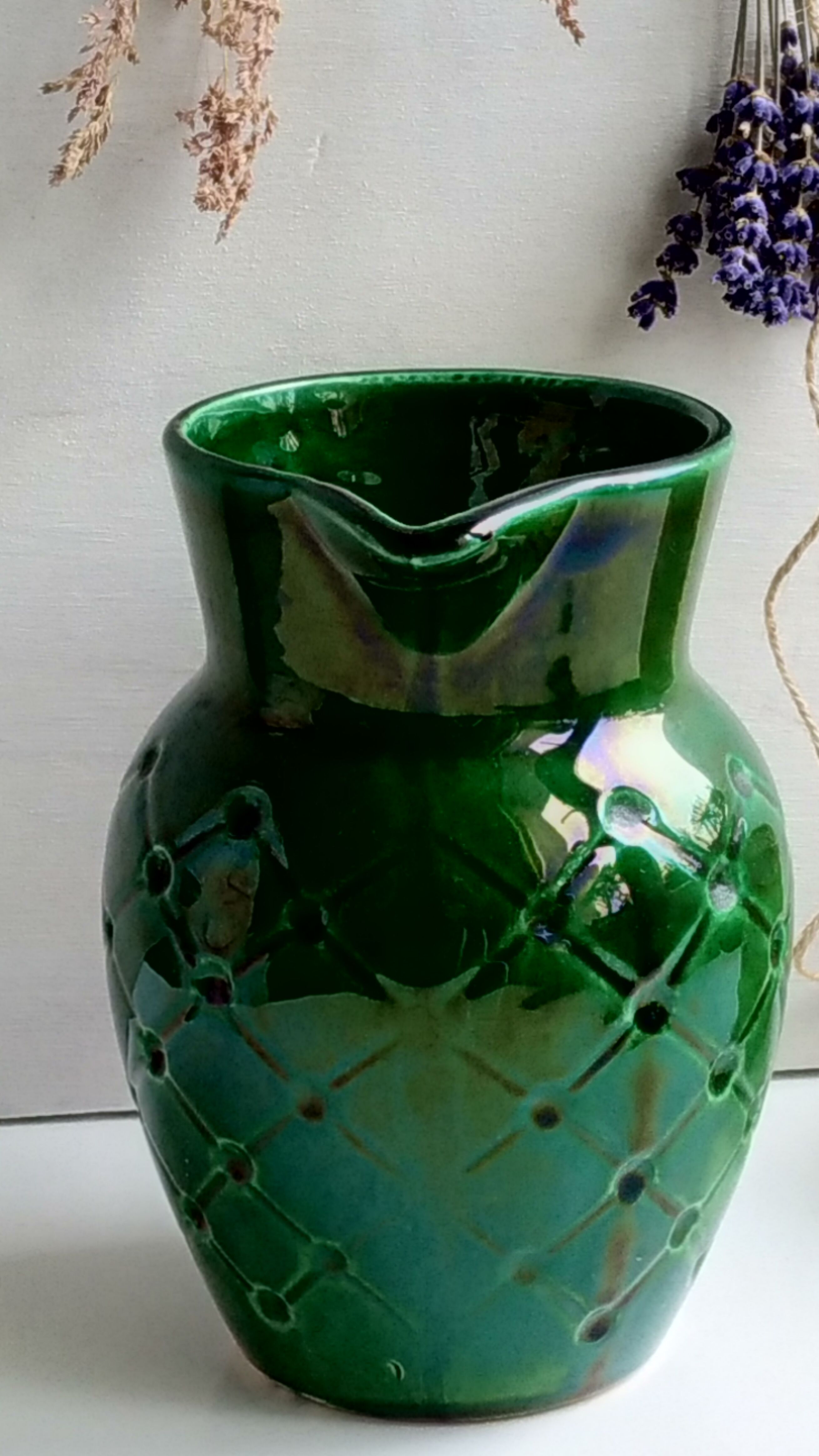Green pitcher Poet Laval model Resille