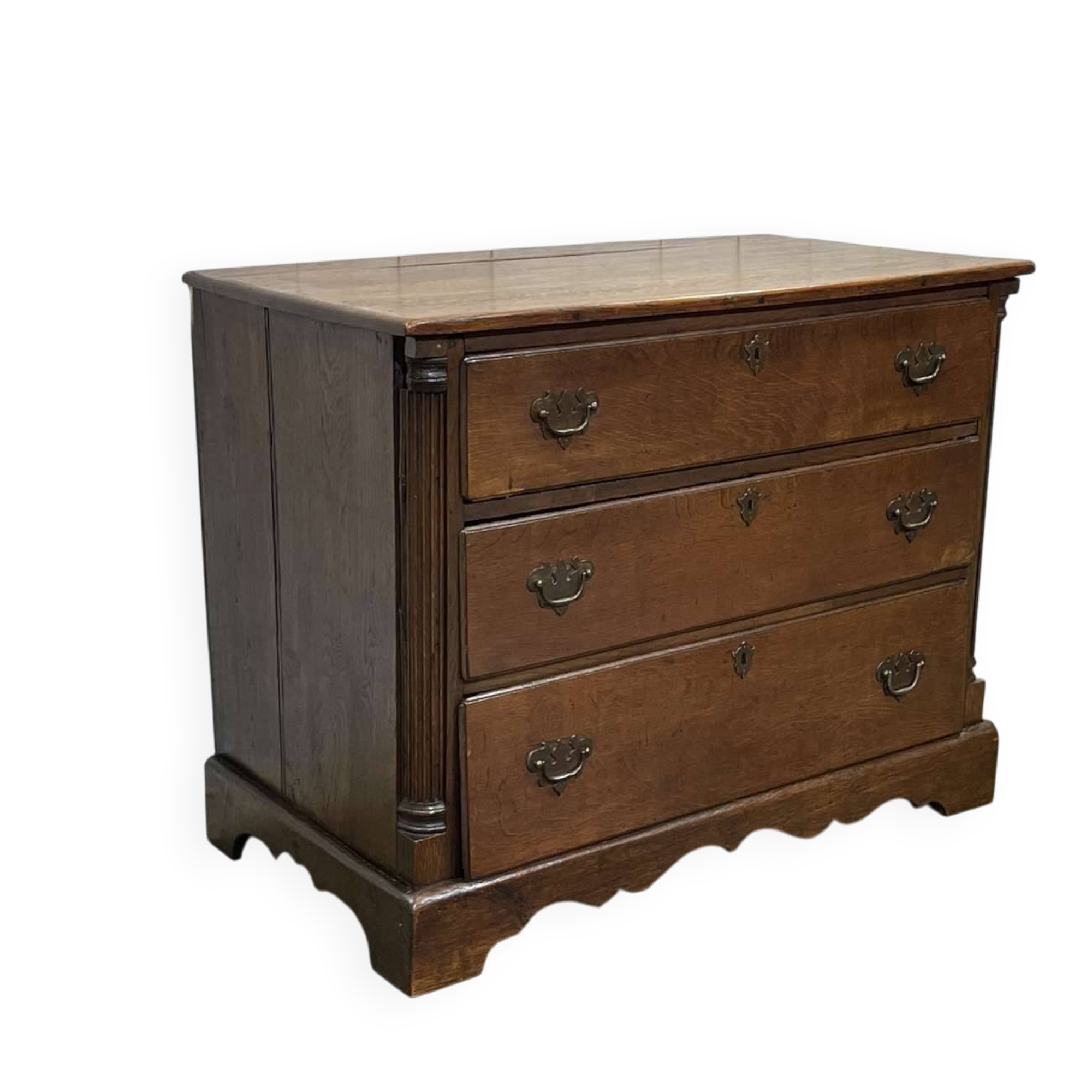 Late 19th century English oak chest of drawers