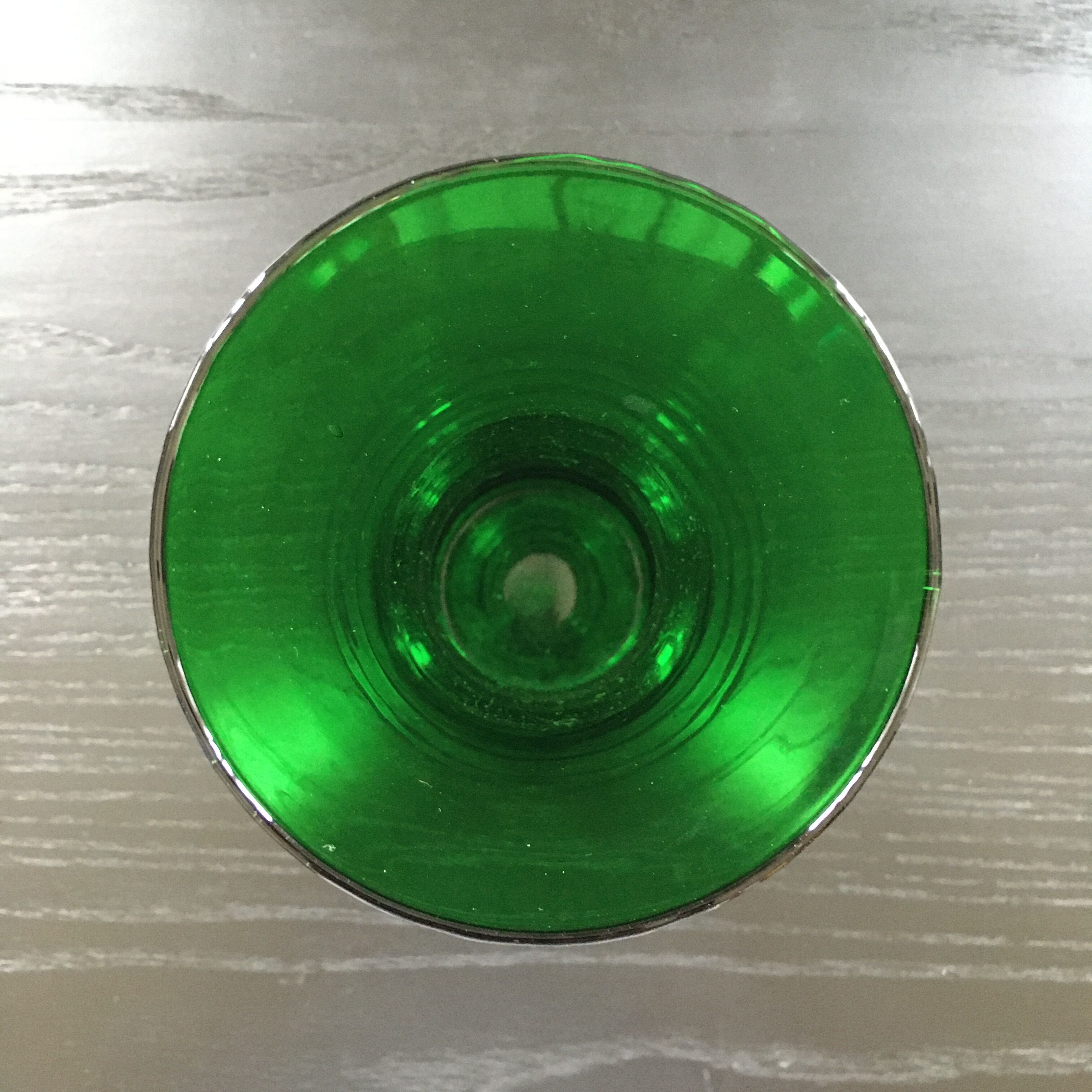 Vase 50's green bottle
