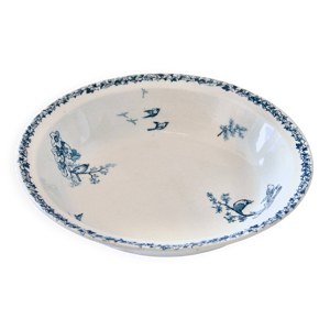 Plat ancien en terre