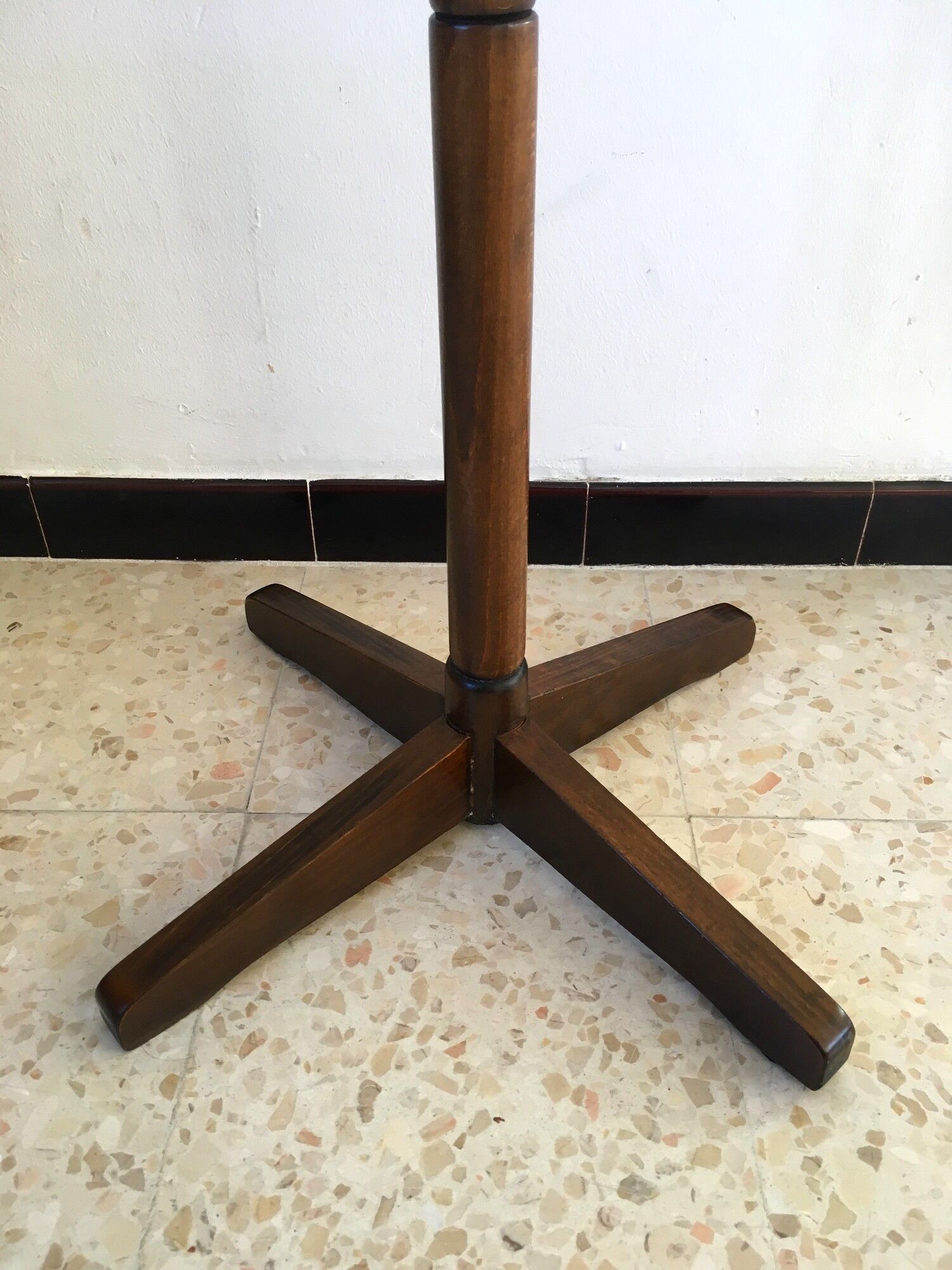 Roomjackph productions vintage from the 1960s