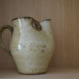 Pitcher owl in sandstone perfect condition