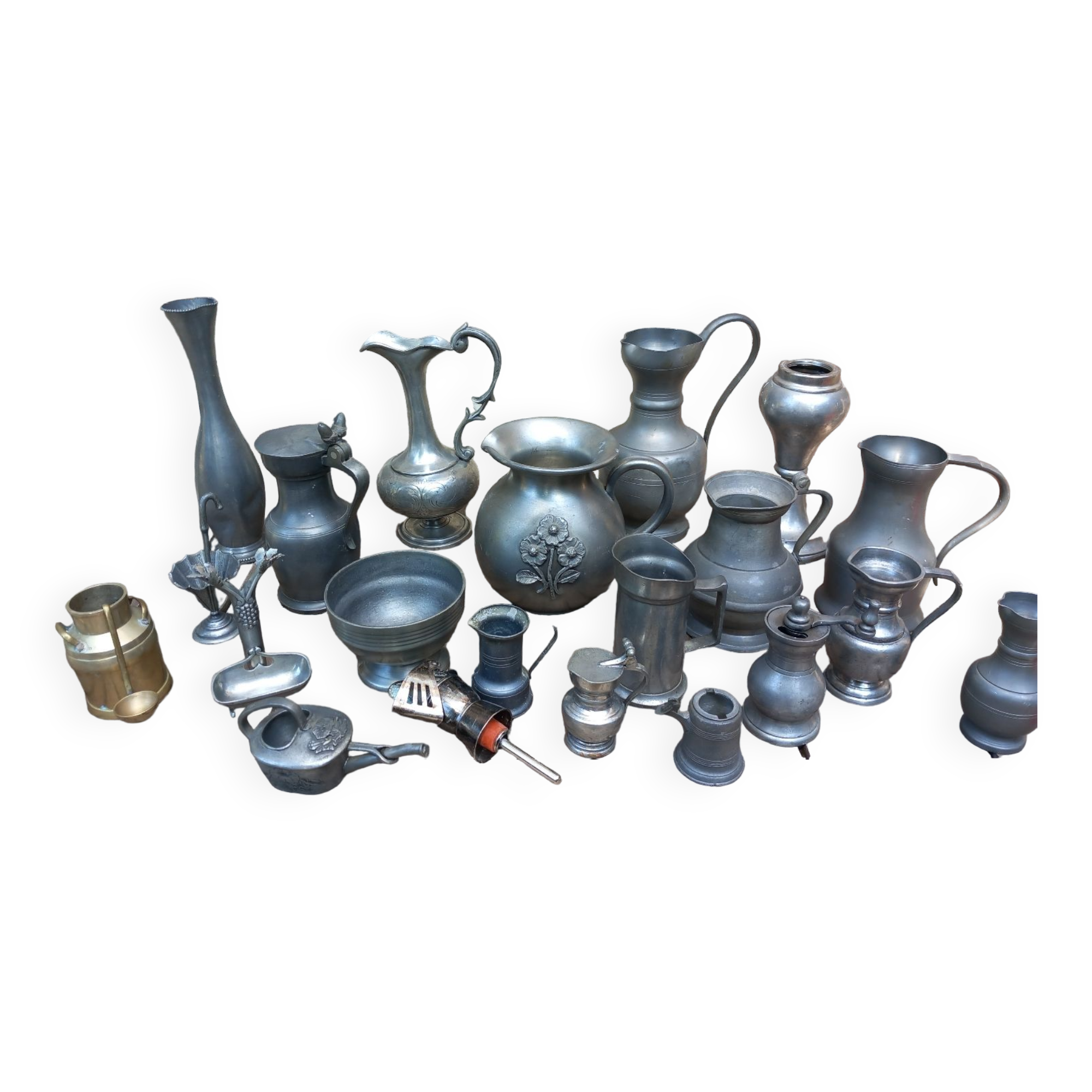 1 set of 20 pewter objects