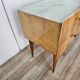 Commode en érable et verre du milieu du siècle des années 1950