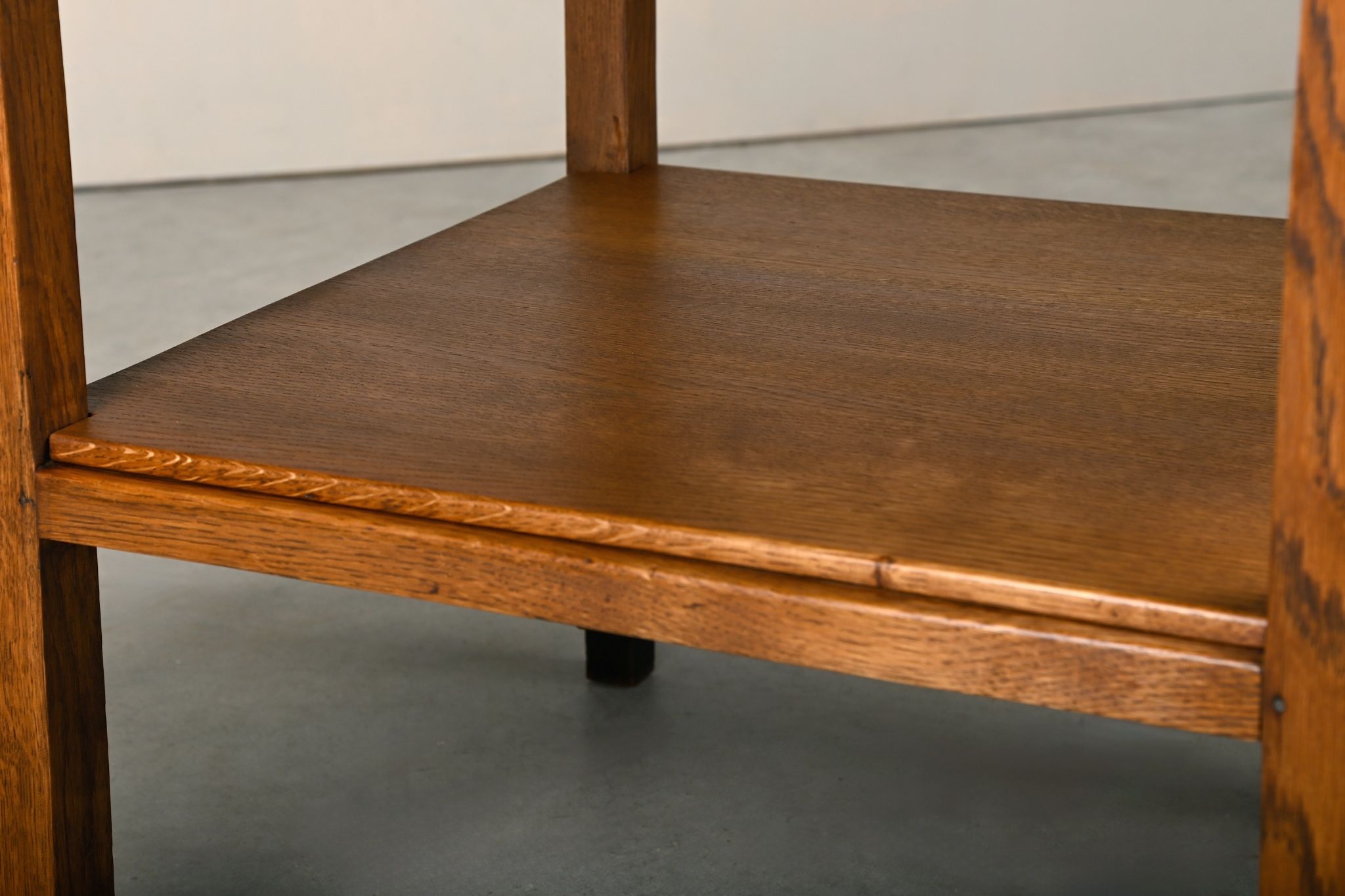 Dutch Modernist Art Deco Amsterdam School side table or bedside table Oak