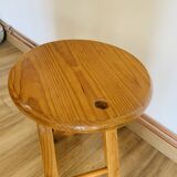 Round folding stool