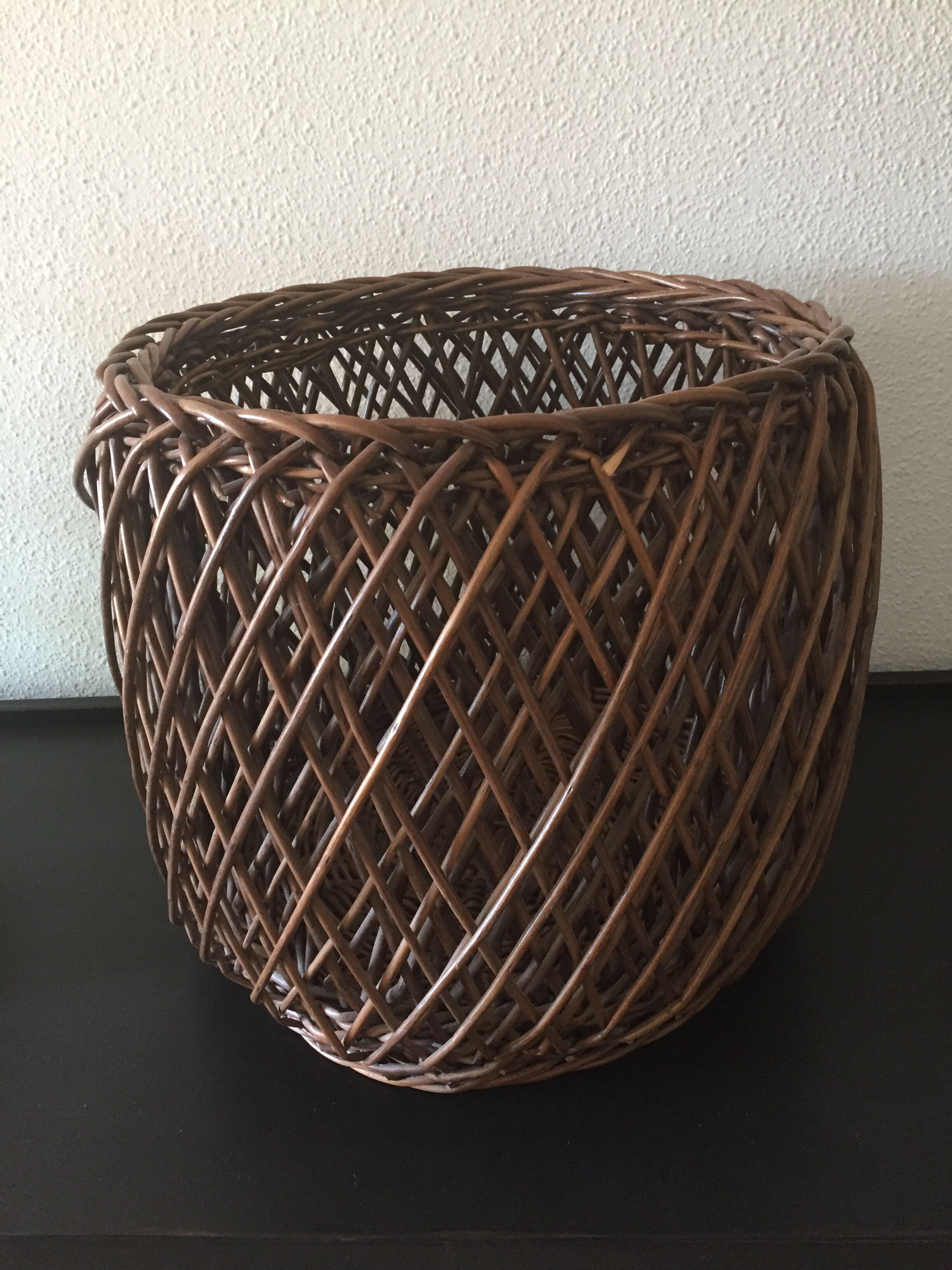 Cache pot