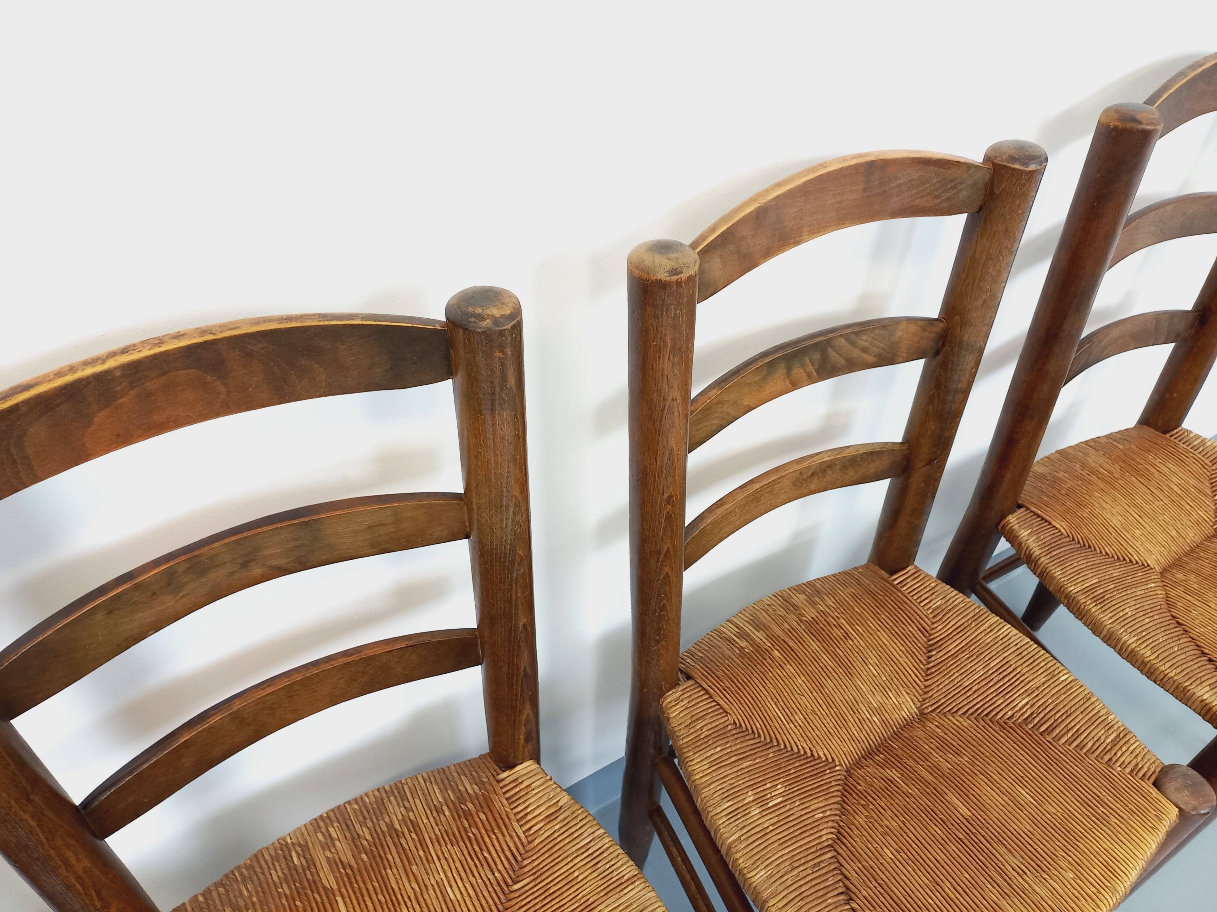 Set of 4 vintage brutalist chairs in wood and straw from the 60s