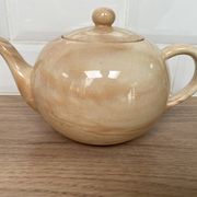 Niderviller teapot