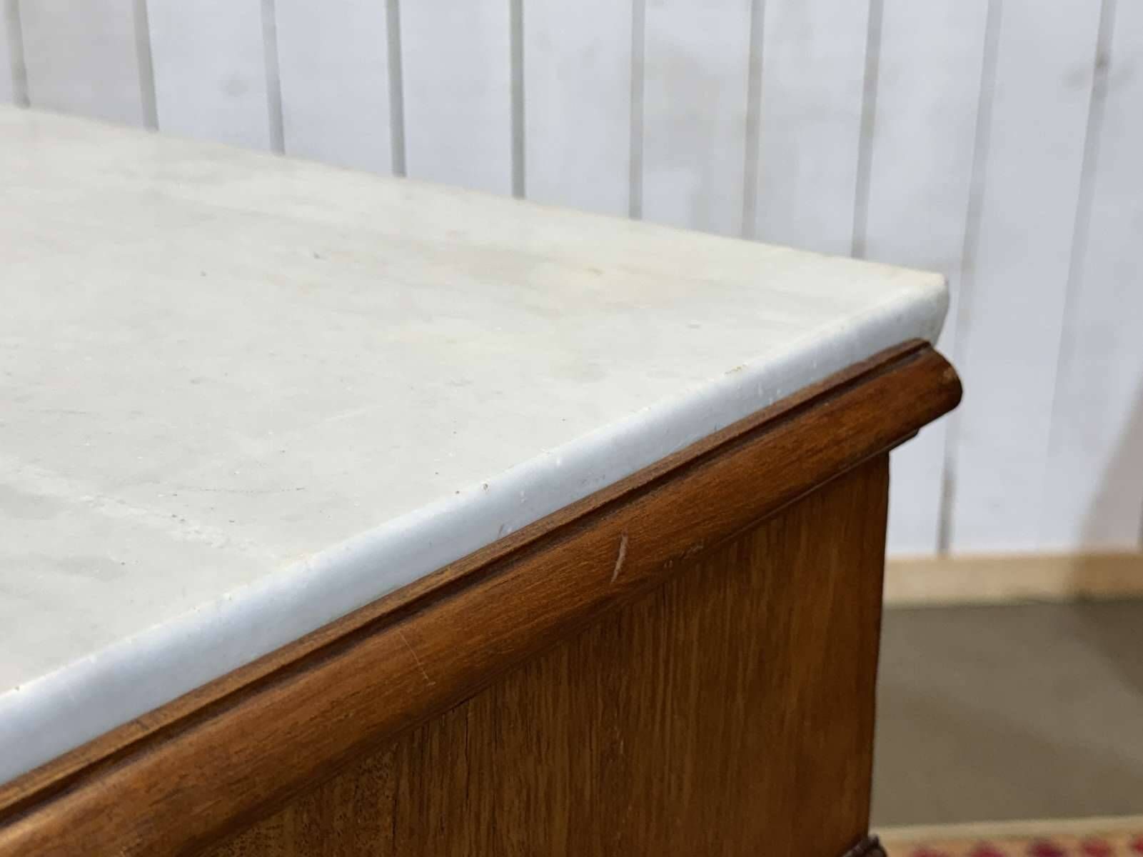 Napoleon III commode in mahogany, oak and with a fine white marble top, late 19th century.