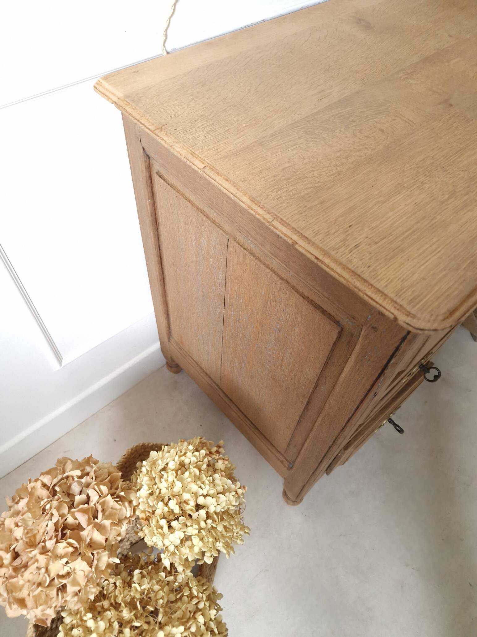 Oak desk