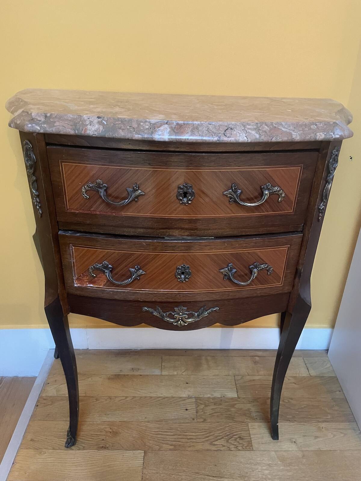 Louis XV style chest of drawers
