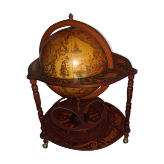 Earth globe bar world map wheels 1970/1980