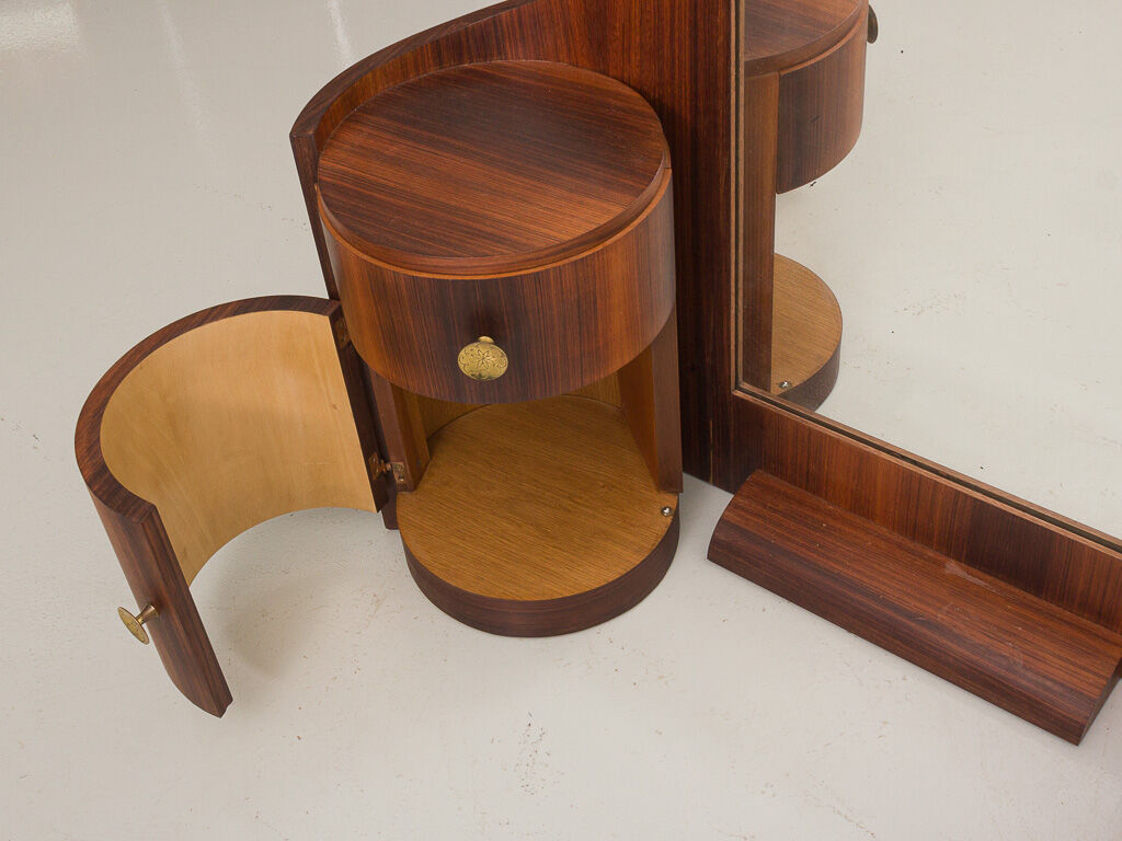 Art deco mirror cabinet with storage